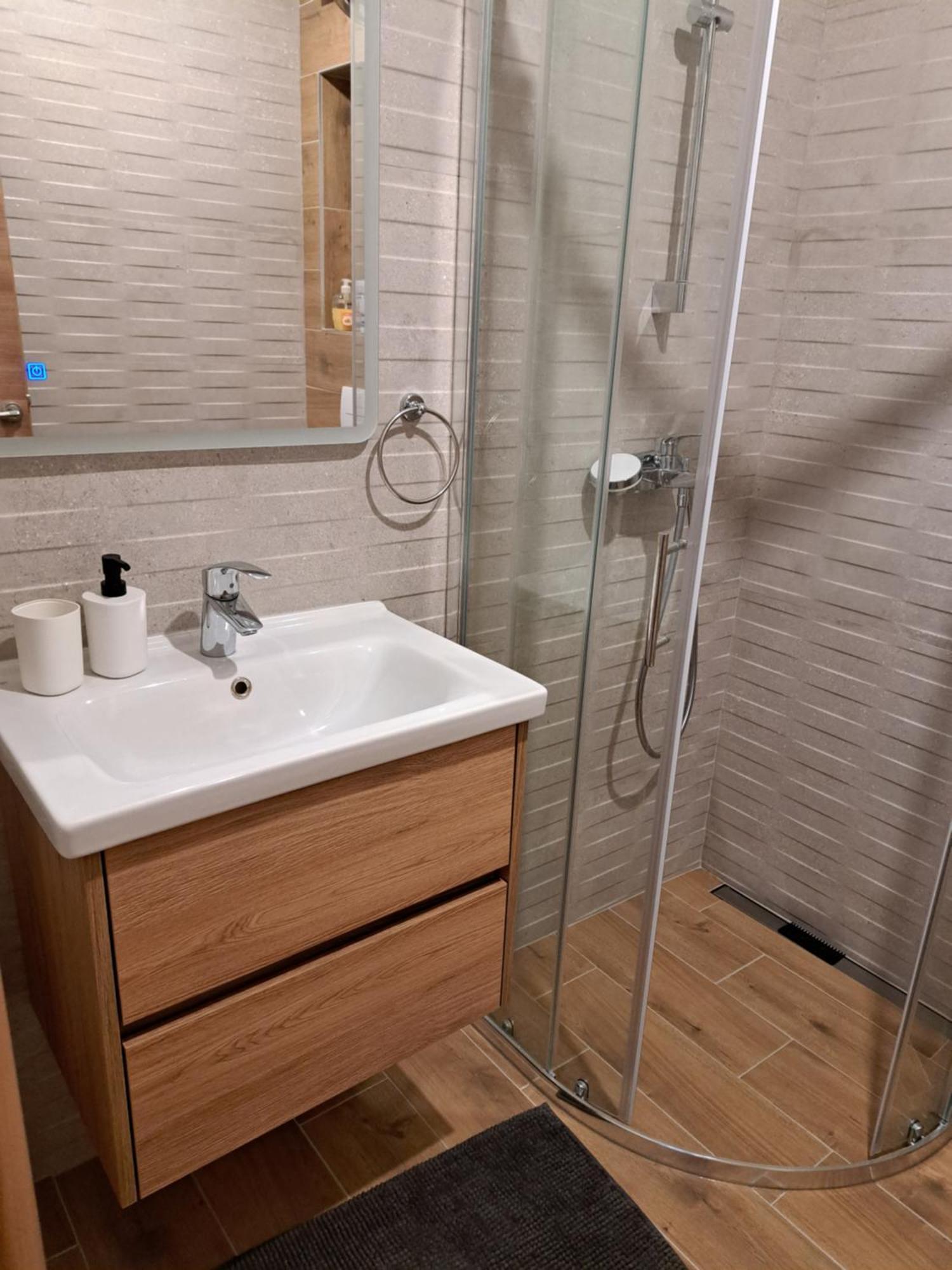Apartment & Room Ladisic โอราซัซ ห้อง รูปภาพ