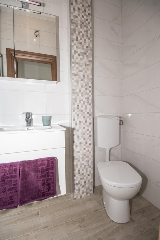 Apartment & Room Ladisic โอราซัซ ภายนอก รูปภาพ